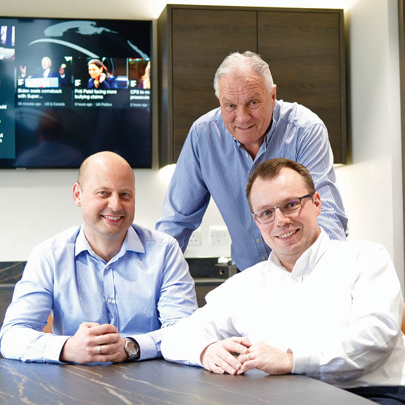 Maciej Zbikowski, John White, Jason Burgess