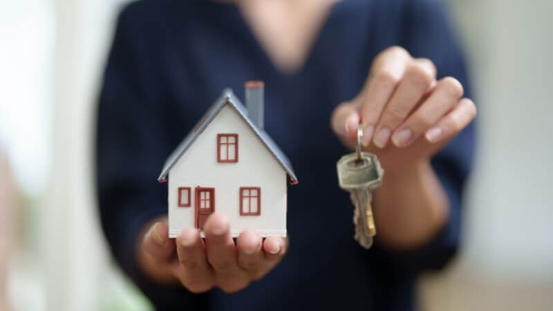 Housing minister agrees Help to Buy extension