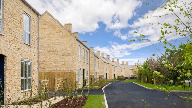 HarperCrewe, led by Adrian Bloor, has received a significant strategic investment from TPG Angelo Gordon and Ridgeback Group.