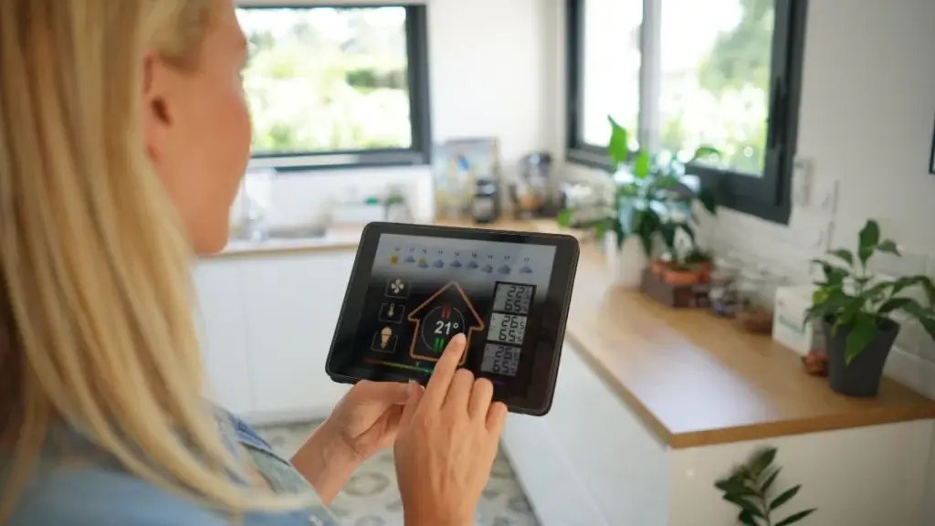 Haier has announced it's rebrand to Haier Smart Home and unveiled a new connected smart appliance system that runs entirely on solar energy.
