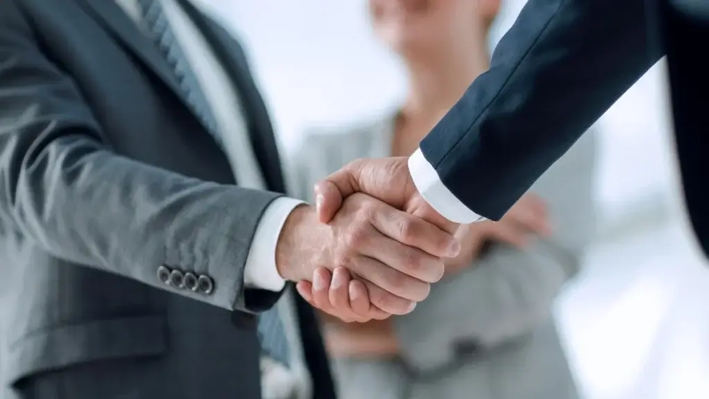 Persimmon and Barratt Homes Bristol have finalised a major joint venture in Trowbridge, Wiltshire that will deliver up to 2,500 homes.