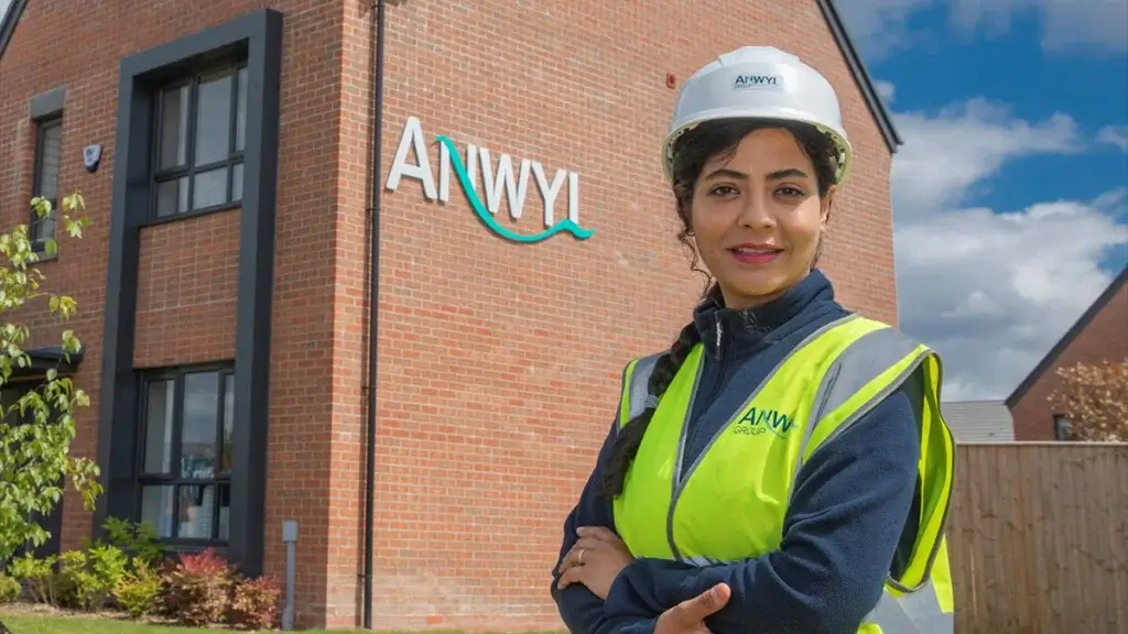 Soudabeh Davoudabadi, Anwyl Homes