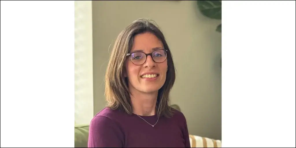Ellie White, Sigma Homes