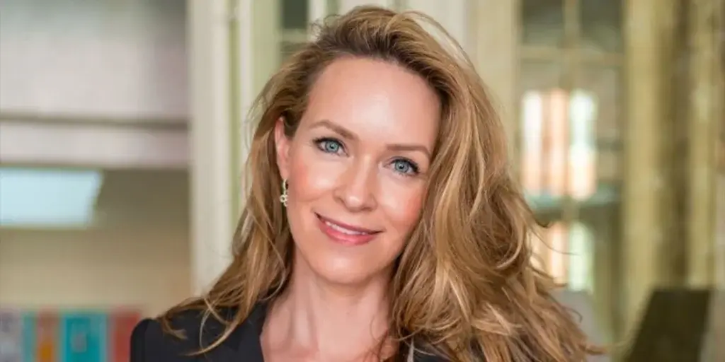 Claire Reynolds, Strutt & Parker