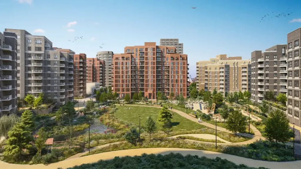 Berkeley Group, in partnership with Peabody, has completed 206 homes at Lombard Square in the Thamesmead and Abbey Wood Opportunity Area.