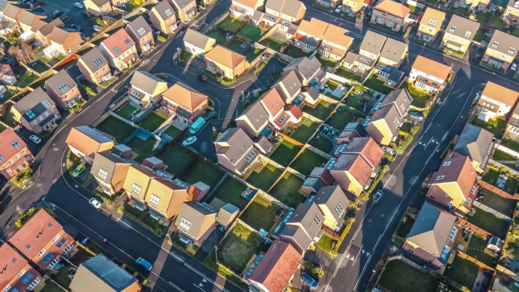 The Regulator of Social Housing has found that three English councils have failed to meet its consumer standards.
