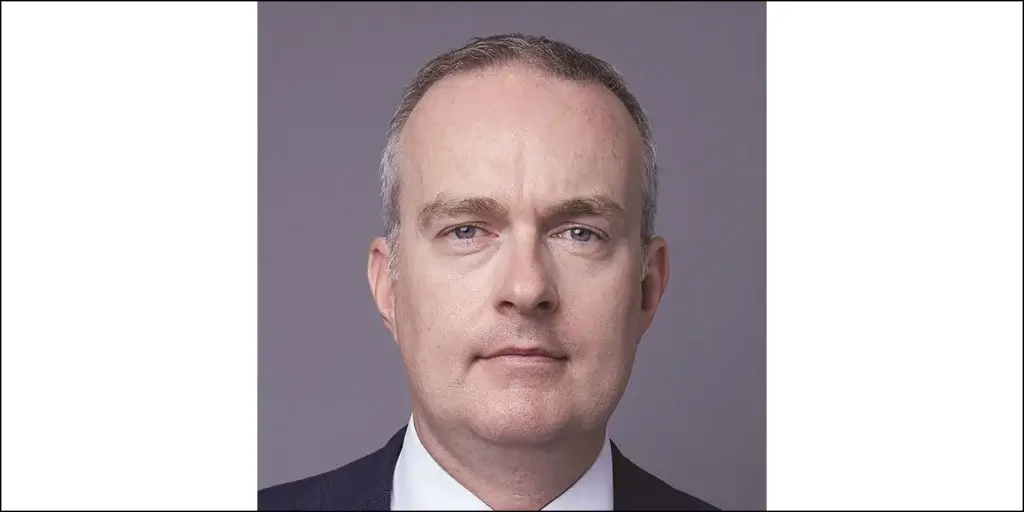 Robert King, Knight Frank