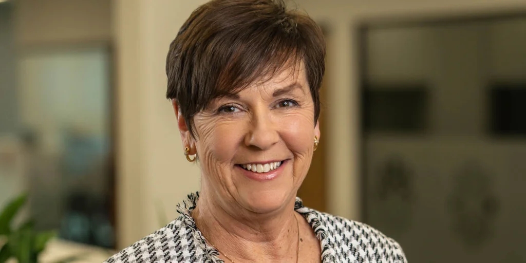 Zoe Evans, Allison Homes