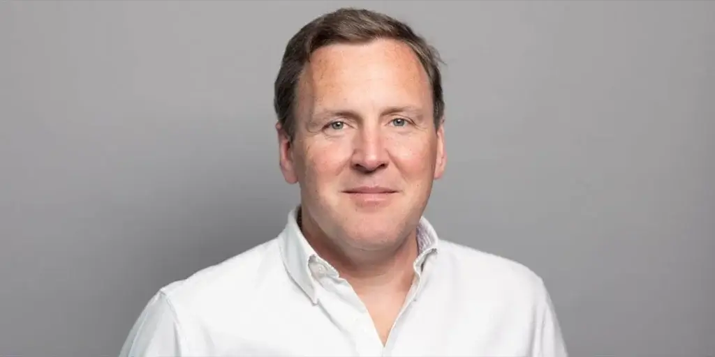 Lee McLean, Placefirst