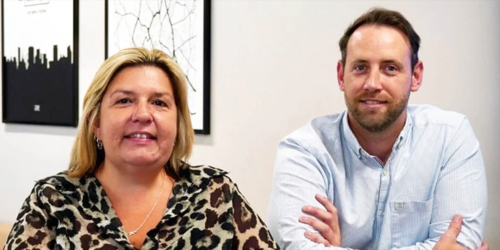 Martyn Grimes, Emma Urie, Keepmoat