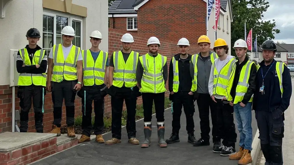 Newark College students with Lovell