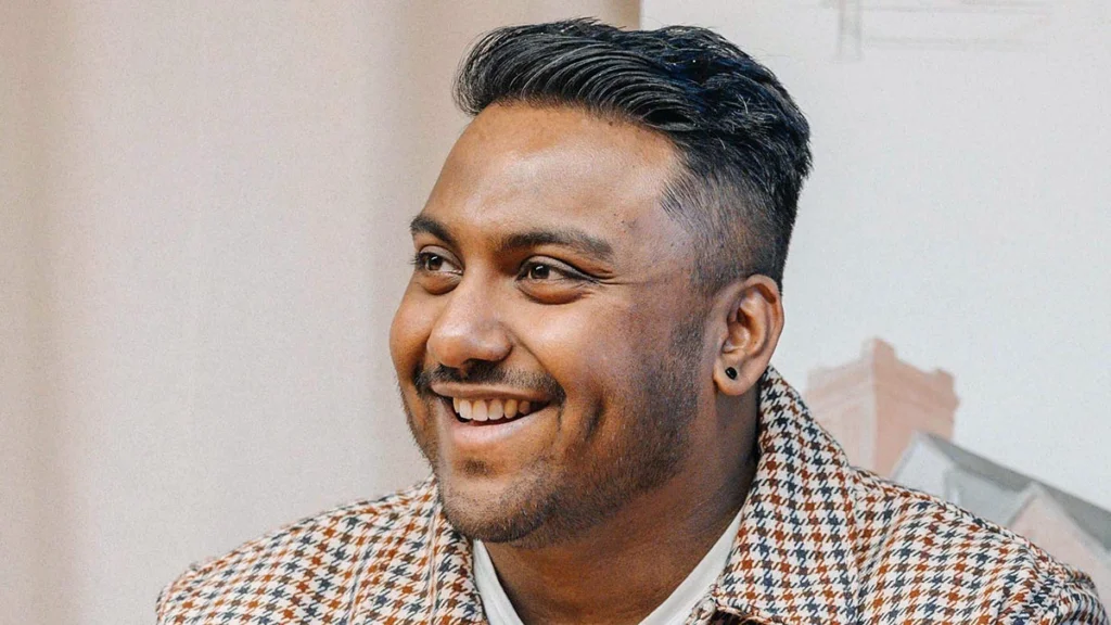 Sheleendra Fernando, 24/Three