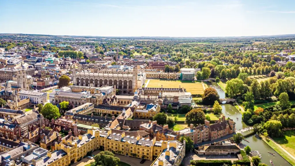 The University of Cambridge has been granted outline planning permission for up to 3,800 new homes at the Eddington development.